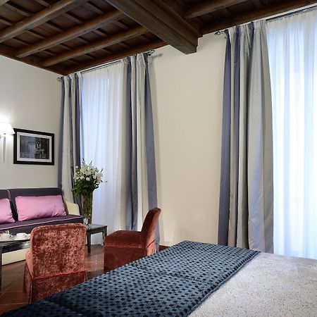 Hotel Frattina 122 Roma Exterior foto